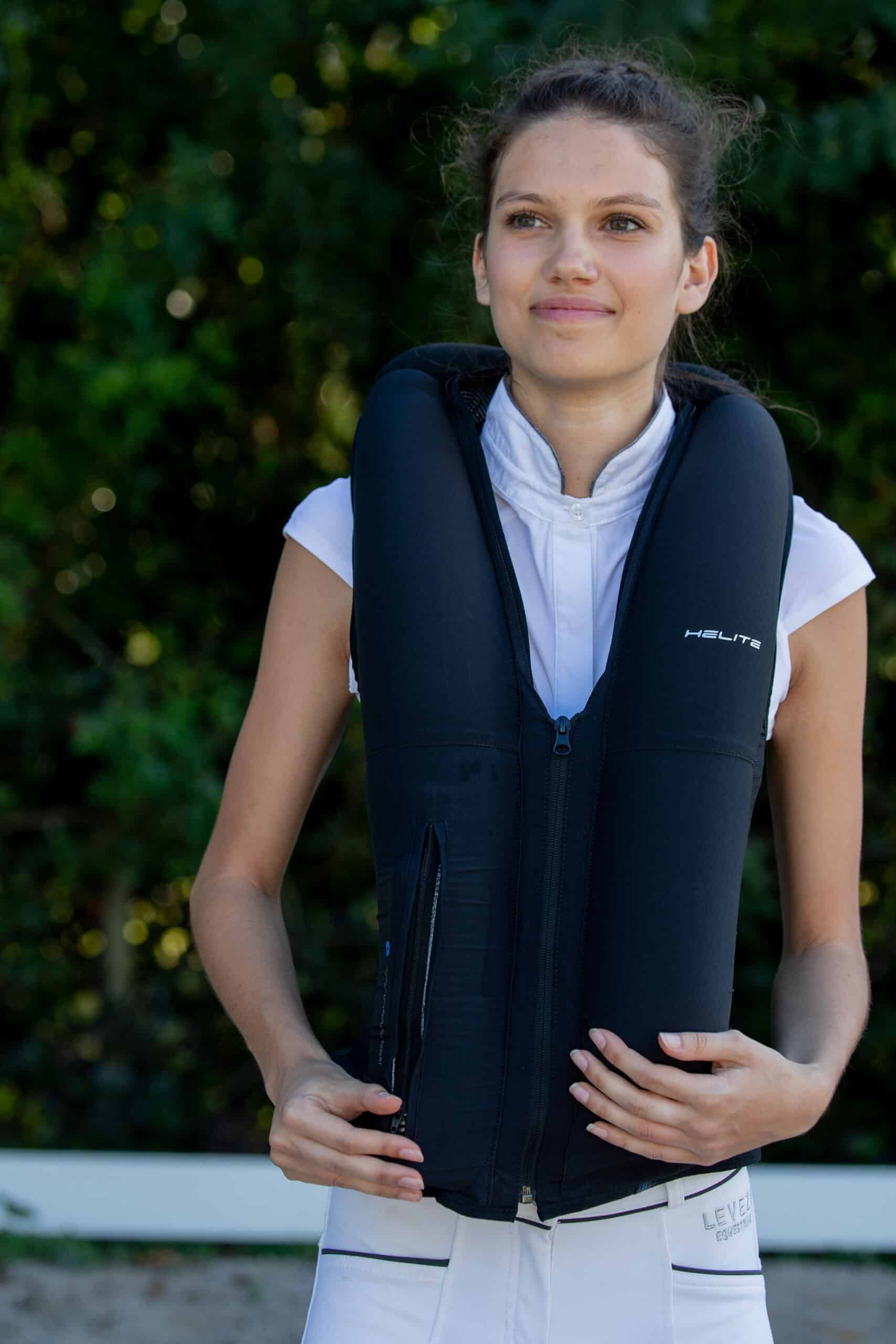 Zip In 2 Airbag – Absolute Horse